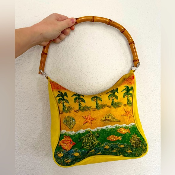 Vintage Handbags - Vintage Fun Bamboo Style Handle Summer Purse with Beach Scene Super Cute! 🎋